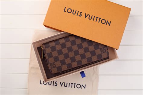 portafoglio louis vuitton originale offerte|portafoglio lv uomo.